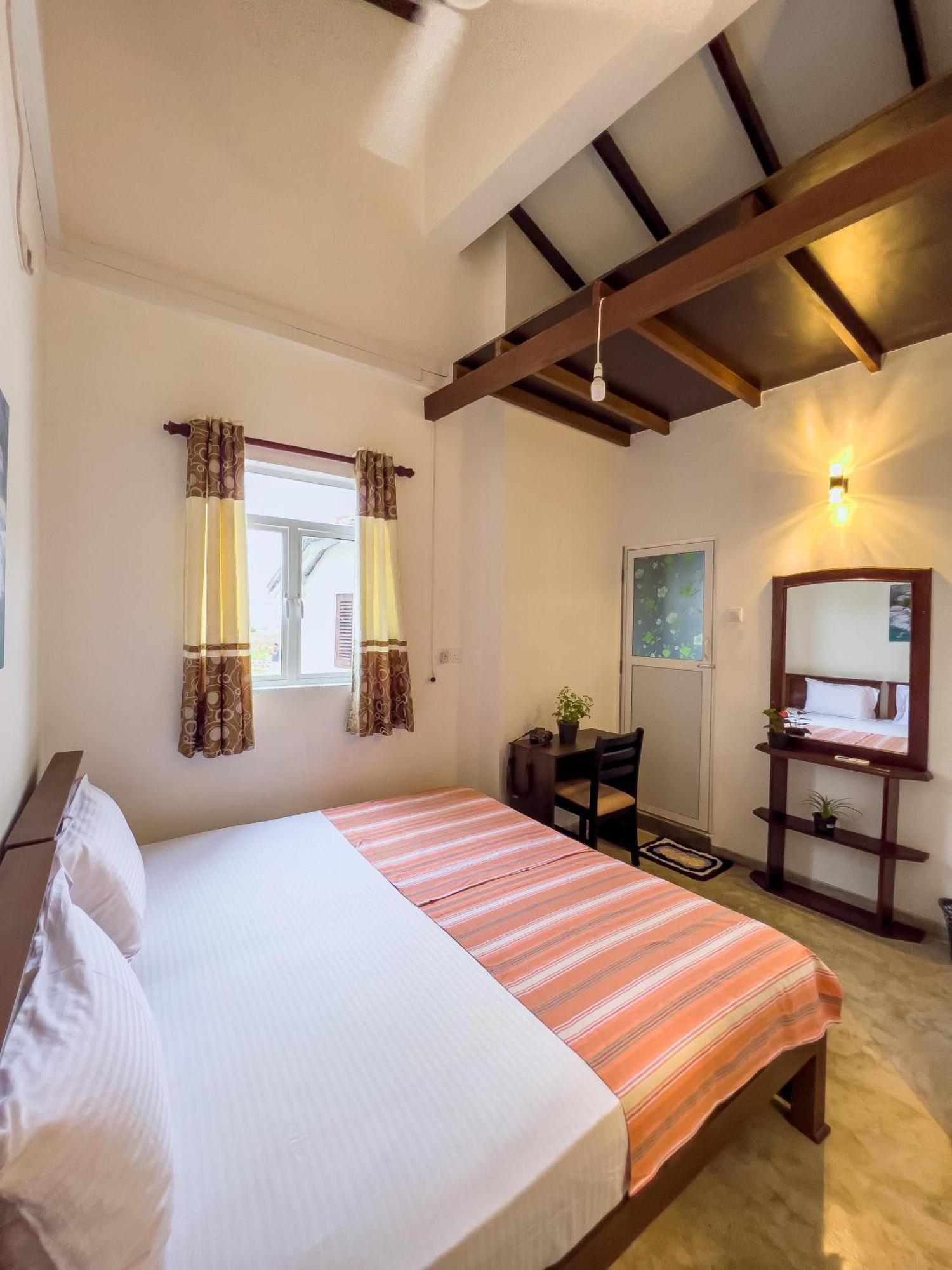 Light House View Inn - Galle Fort Екстер'єр фото